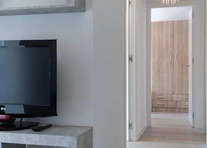 Apartoyou - Pinar Lux