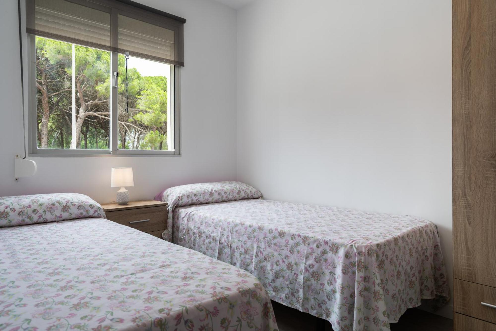 Apartoyou - Pinar Lux
